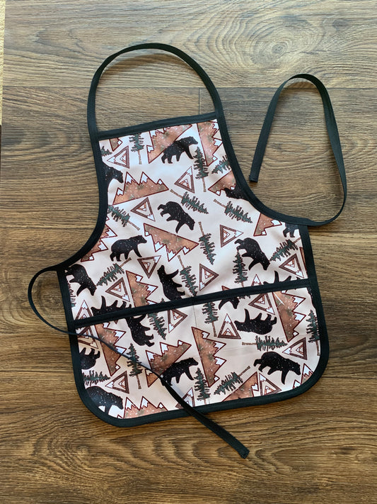 Apron, A Bear Over the Mountains