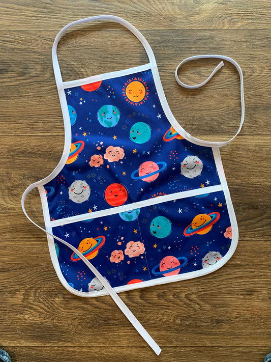 Apron, Happy Planets